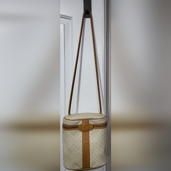 Gucci bucket handbag - Picture 6 of 7